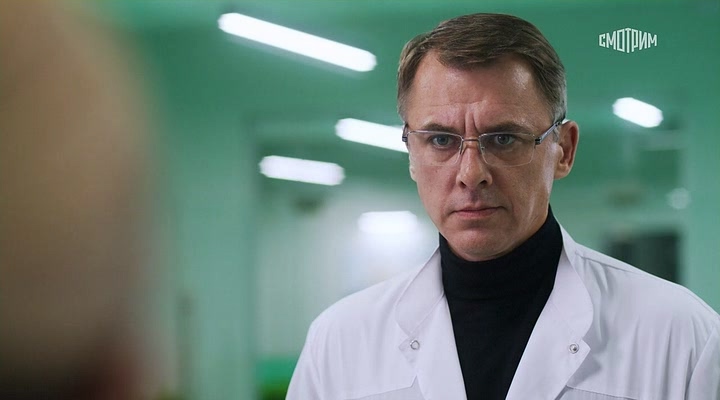 Доктор Краснов (1 сезон: 1-16 серии из 16) / 2023 / РУ / WEB-DLRip