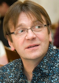 Валерий Дегтярь
