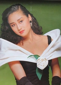 Нина Ли Чи