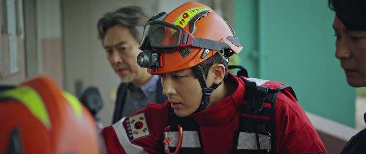 Полицейский участок рядом с пожарной частью (2 сезон: 1-12 серии из 12) / Sobangseo yeop gyeongchalseo / 2023 / ЛД (SOFTBOX) / WEBRip